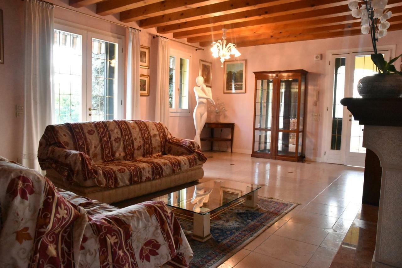Villa Loredana Elegant Villa With Private Bathroom Spinea Exterior foto
